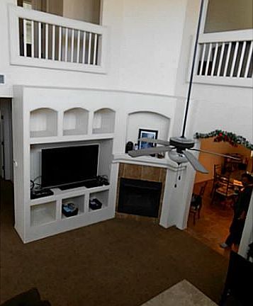 3rd image of 5633 Valley Oak Dr