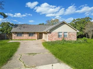 2800 Amy Ct, College Station, TX 77845