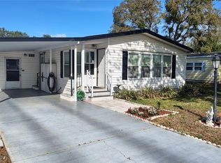 25039 Pine Hl, Leesburg, FL 34748