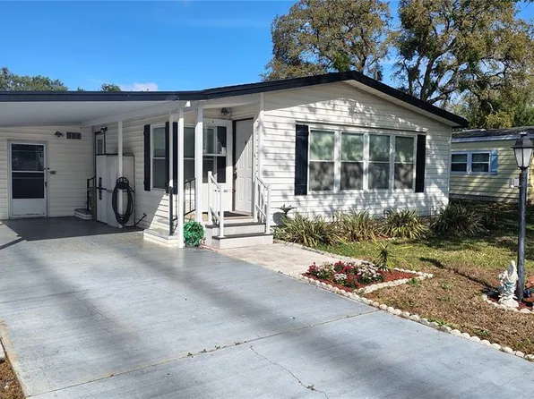 25039 Pine Hl, Leesburg, FL 34748