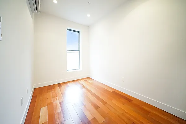 Rented by Compass | media 11