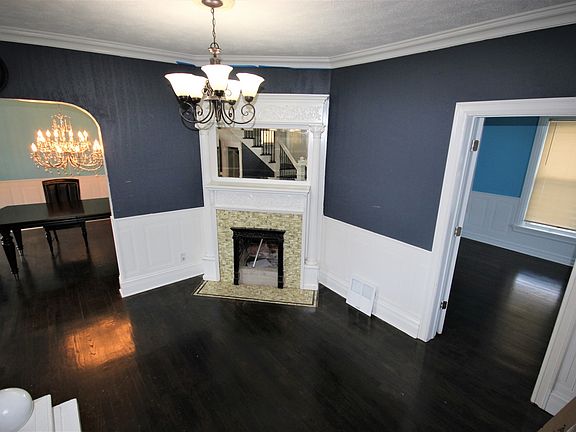4th image of 1271 Sanford St
