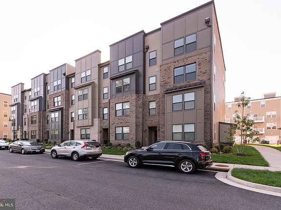2nd image of 2713 Acadia Dr #1312