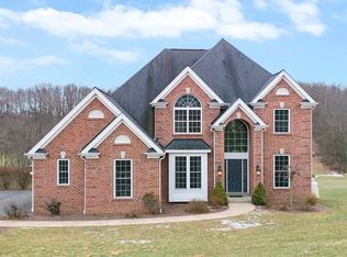 136 Hammond Rd, Mars, PA 16046