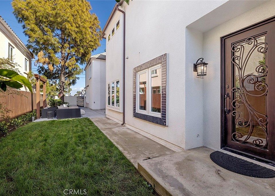 739 Alabama St, Huntington Beach, CA 92648 | Zillow