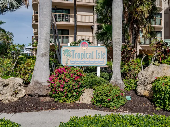 845 Collier Ct APT 502, Marco Island, FL 34145