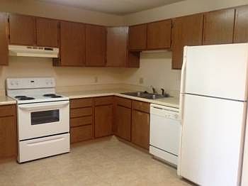1st image of 800 Pinon Dr Unit 101