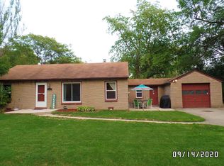 2402 Hickory Ln, Appleton, WI 54915