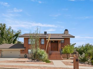 5620 Cortina Dr, El Paso, TX 79912