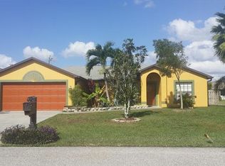 1407 NE 1st St, Cape Coral, FL 33909
