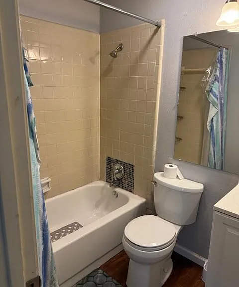 629 Carriagehouse Ln #H-1 — Photo 5