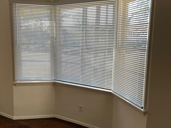 Living room bay window