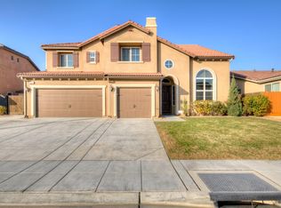 694 N Agua Dulce Ave, Clovis, CA 93619