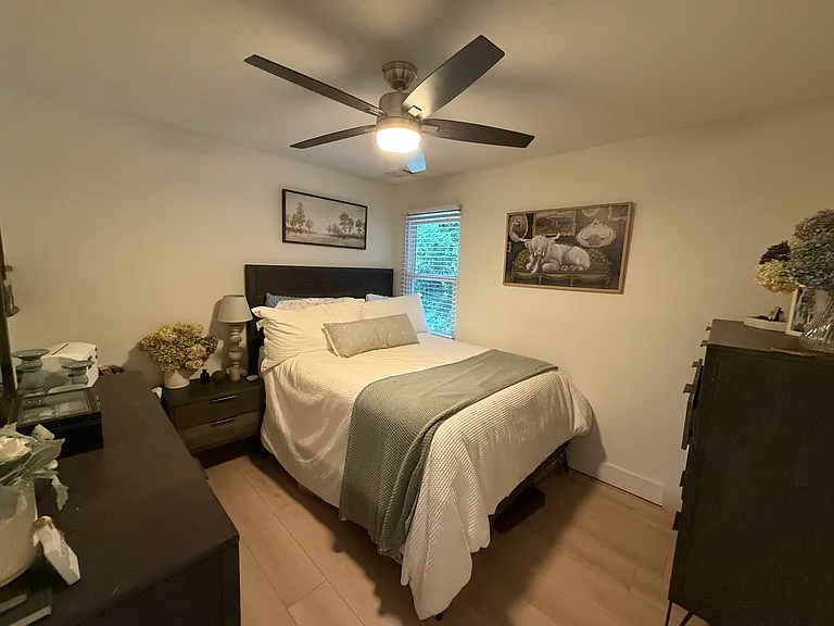 2372 Lakewood Dr NW — Photo 11