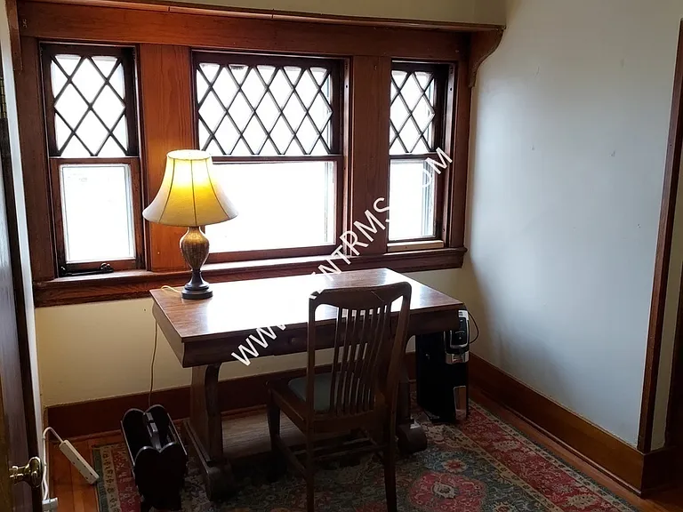 901 SW Buchanan St #4 — Photo 10