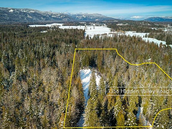 5th image of 1356 Hidden Valley Rd