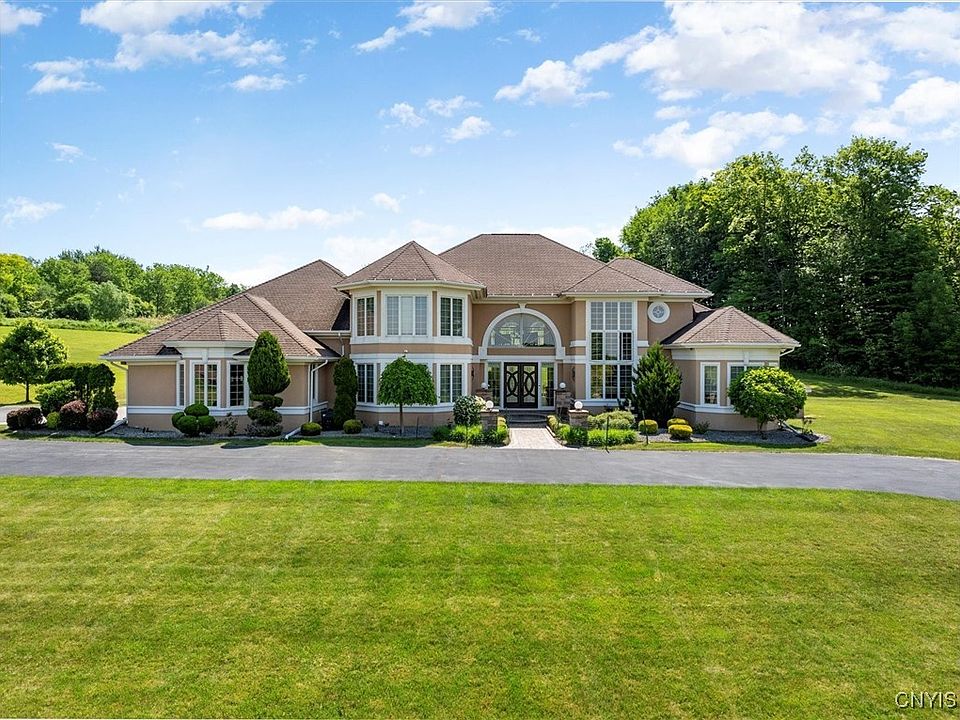 1st image of 109 Kingfisher Ln