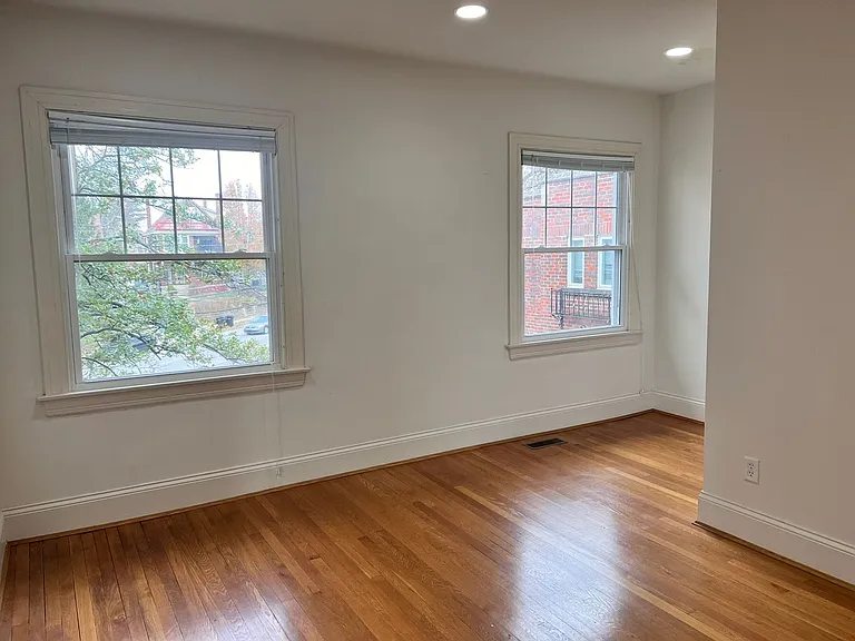 3578 Burch Ave — Photo 24