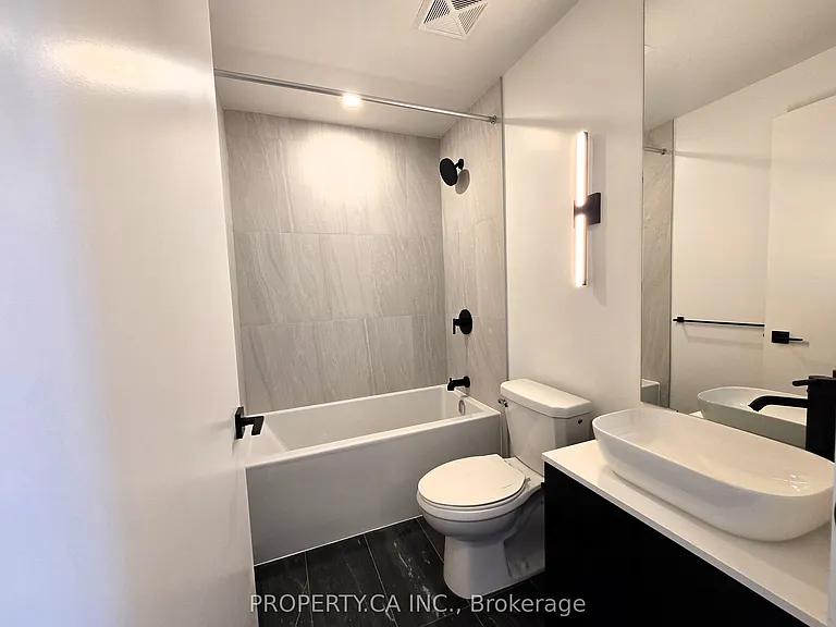 1185 Dupont St #316 — Photo 10