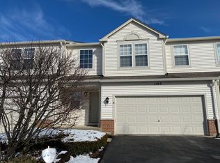 1193 Grand Cypress Ct, Aurora, IL 60502
