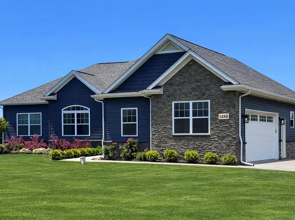 1285 Sweet Grass Trl, Howell, MI