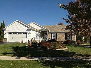 129 Springcove Ln, Holland, OH 43528