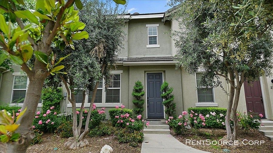 1st image of 27254 Riverview Ln