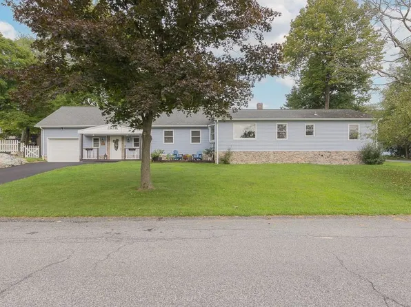 2 Hillside Drive, Highland Mills, NY 10930