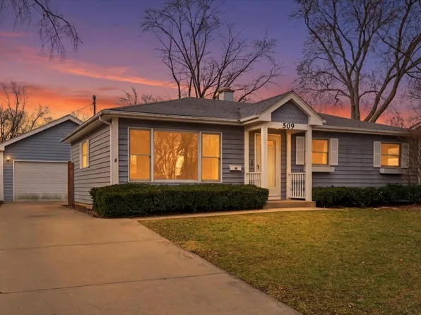 509 Bonniebrook Ave, Mundelein, IL 60060