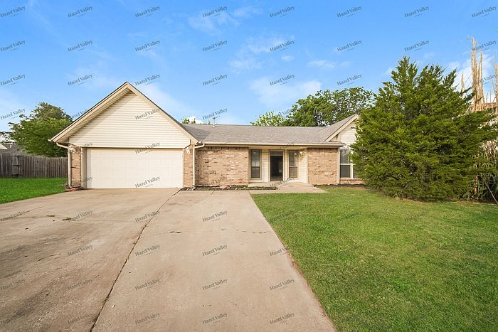 1st image of 608 Westridge Ct
