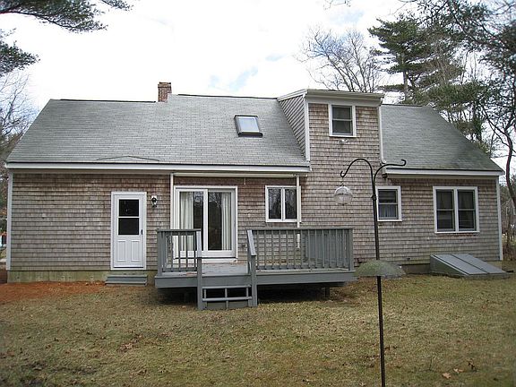 Rear deck; bulkhead to Basement