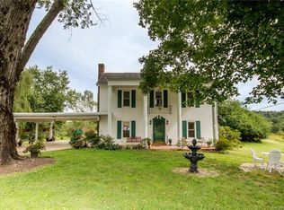 9896 Cheatham Ford Rd, Hiddenite, NC 28636