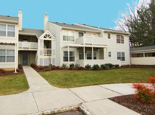 165 Pinetree Ct, Howell, NJ 07731