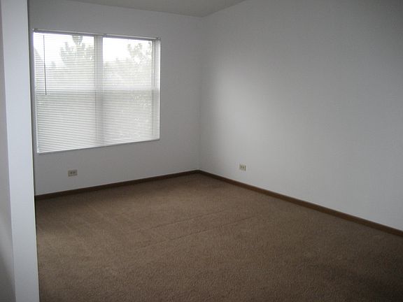 4th image of 311 Village Creek Dr Unit 2A