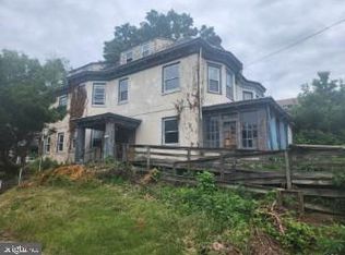 1122 Riverside Ave, Trenton, NJ 08618