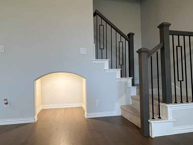 3033 Burwick Ln — Photo 16