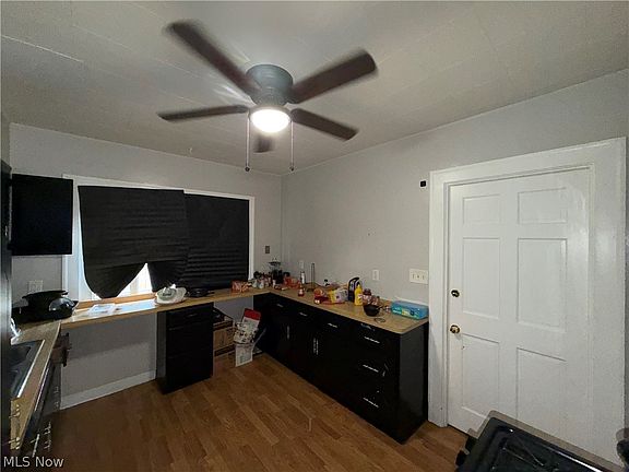 5th image of 3270 W 116th St