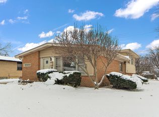 168 W Normandy Dr, Chicago Heights, IL 60411