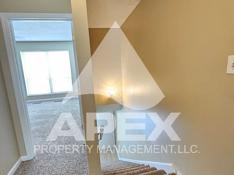 9024 Countryside Ln — Photo 23