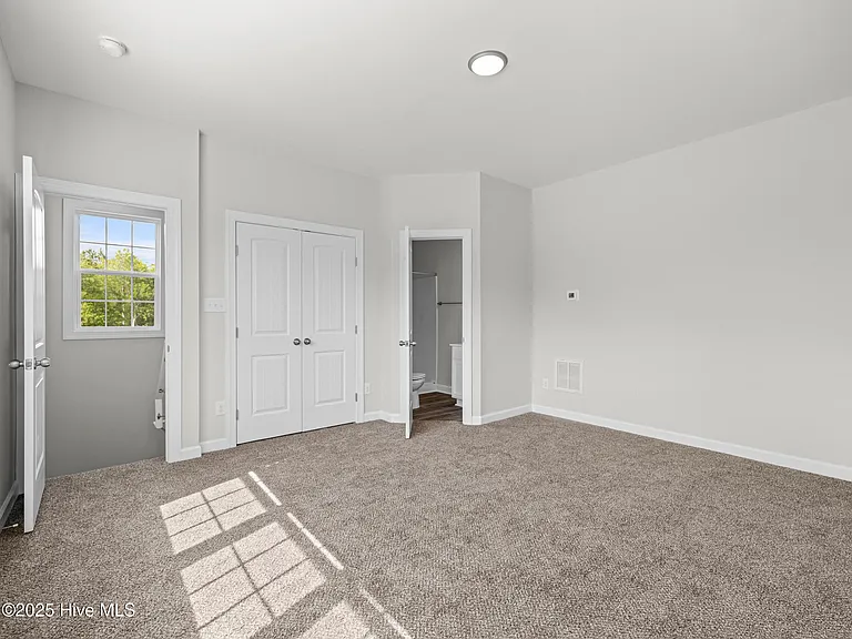 908 Freewoods Ct — Photo 39