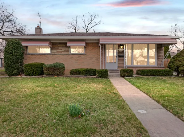 26627 Norma Ave, Warren, MI 48089