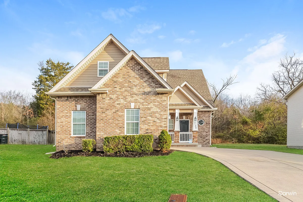 Building Photo - 2136 Pine Glen Ct