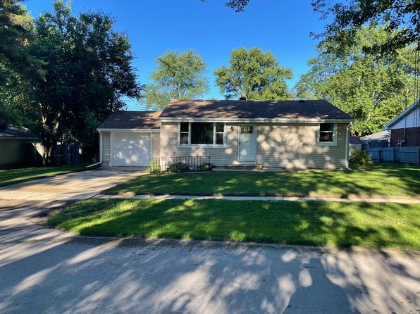 63 S 3120th Rd W