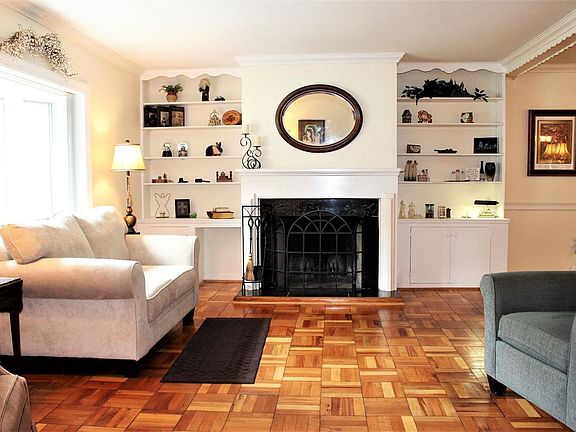 3rd image of 6631 Ambar Ave