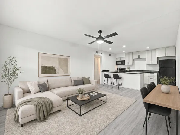 7430 Long Point Rd #101, Houston, TX 77055