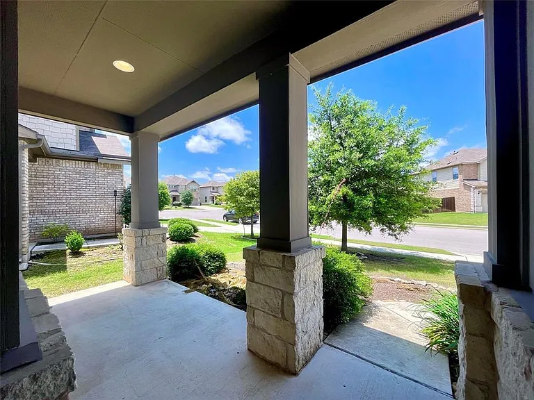 3009 Lions Tail St — Photo 3