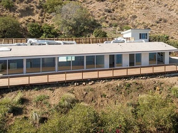 4th image of 20527 Big Rock Dr