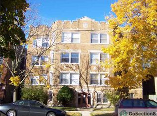 8012 S Essex Ave APT 3, Chicago, IL