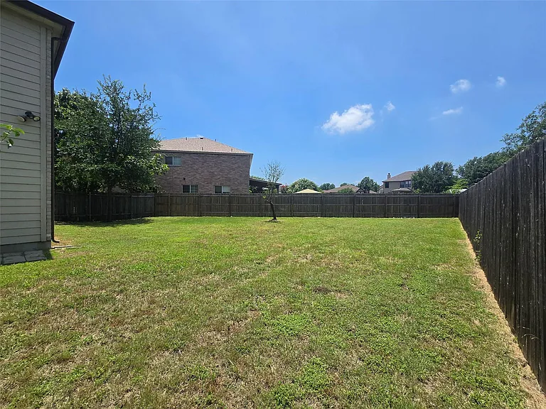 2021 Rim Rock Dr — Photo 14