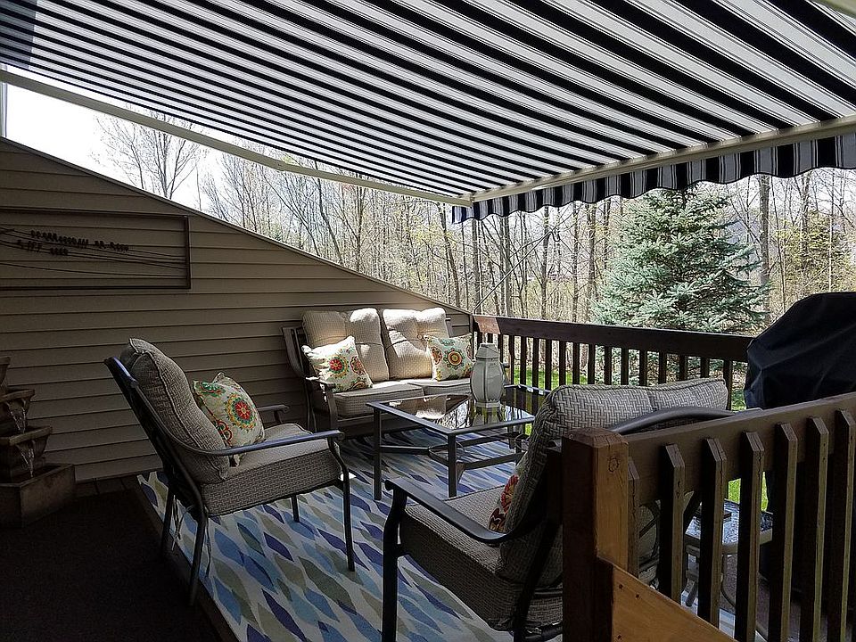 2nd image of 2589 Limerick Cir